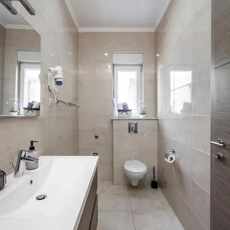 Appartamento Cavar, Close To The