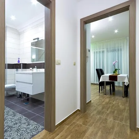 Cavar, Close To The Apartment *