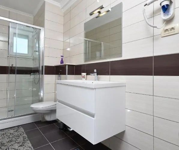 Cavar, Close To The Apartament