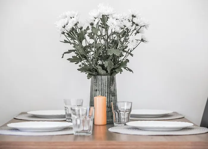 Cavar, Close To The * Makarska