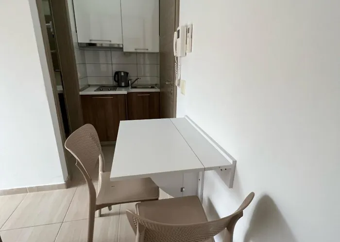 Cavar, Close To The Apartament *