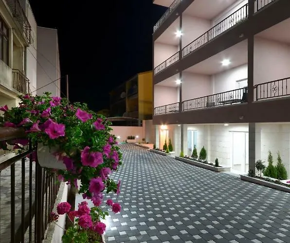 Apartment Cavar, Close To The *