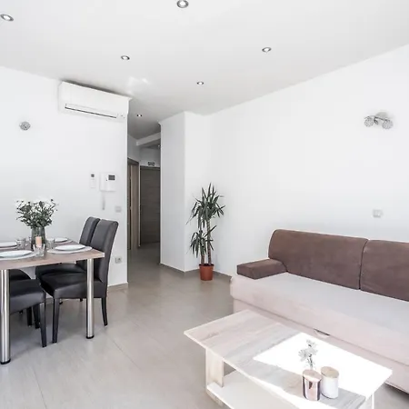 Appartement Cavar, Close To The *