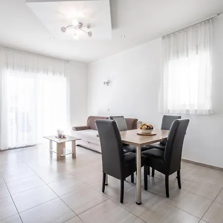Appartement Cavar, Close To The Makarska